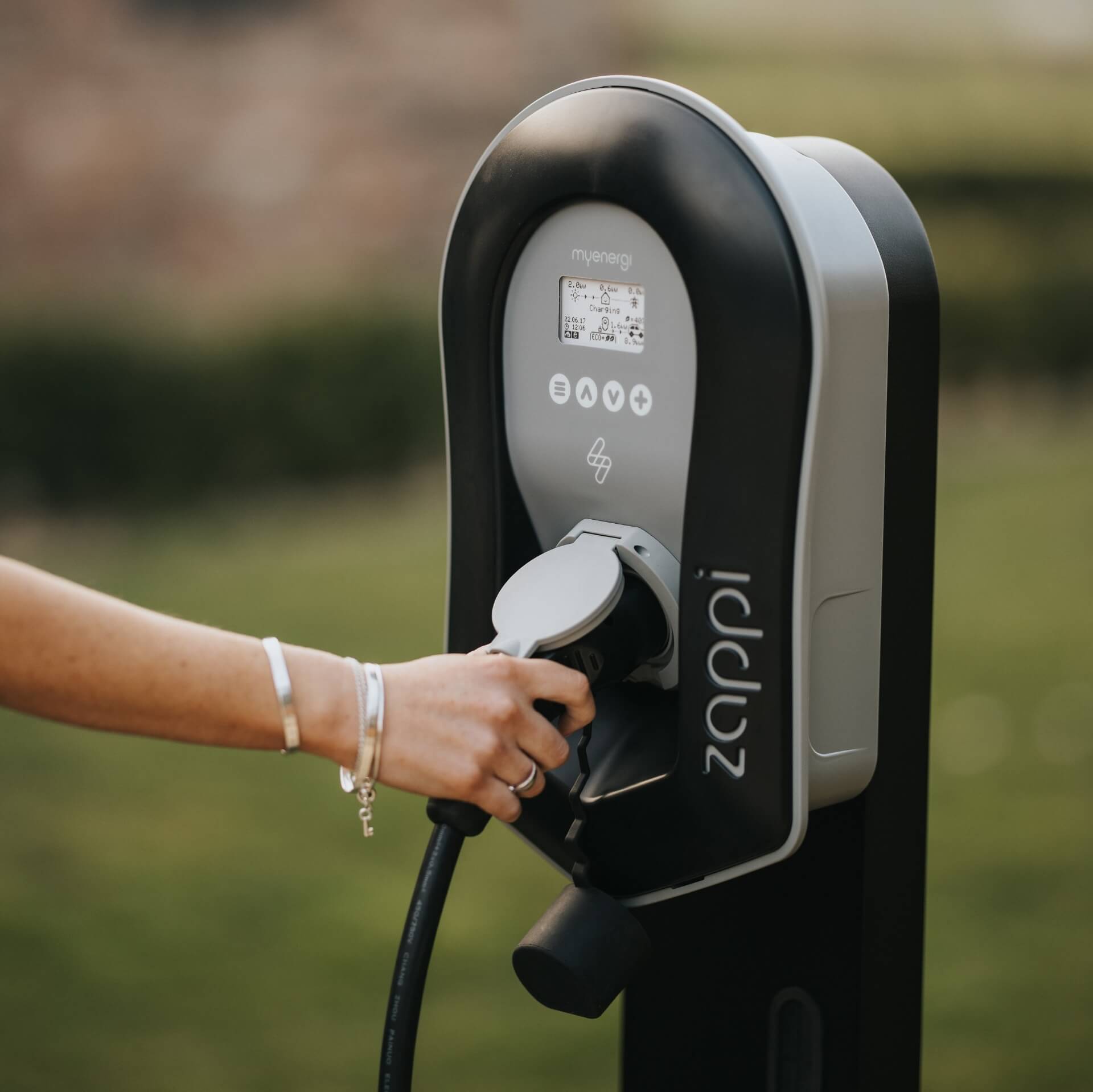 what is a smart ev charger | myenergi